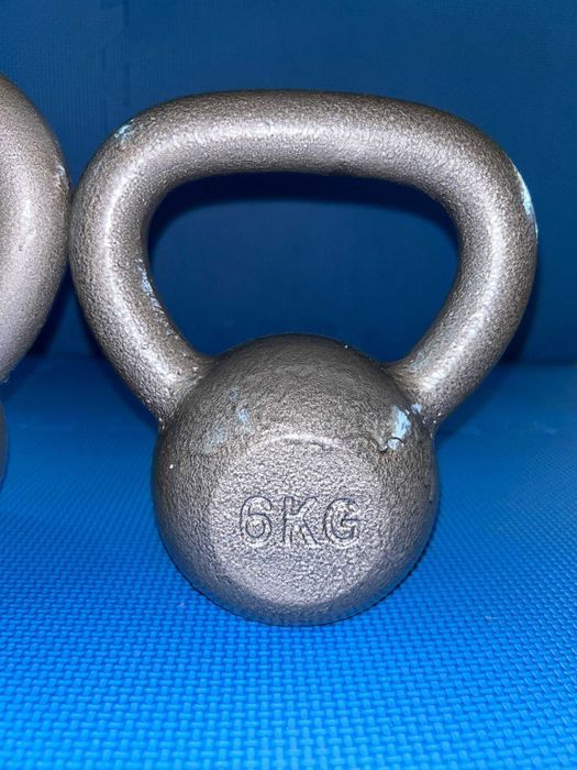 Pachet 84 kg kettlebell fier: 32+24+14+8+6 KG