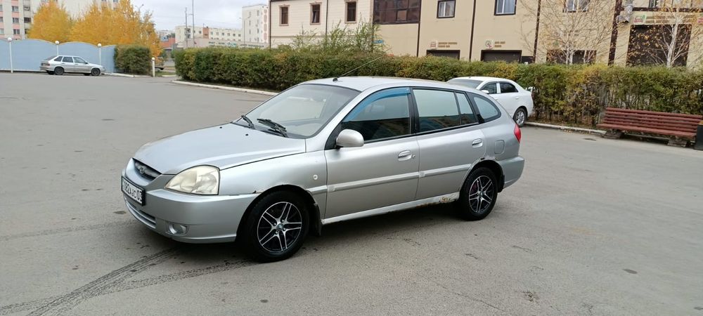 Продам авто KiA Rio 2005г.