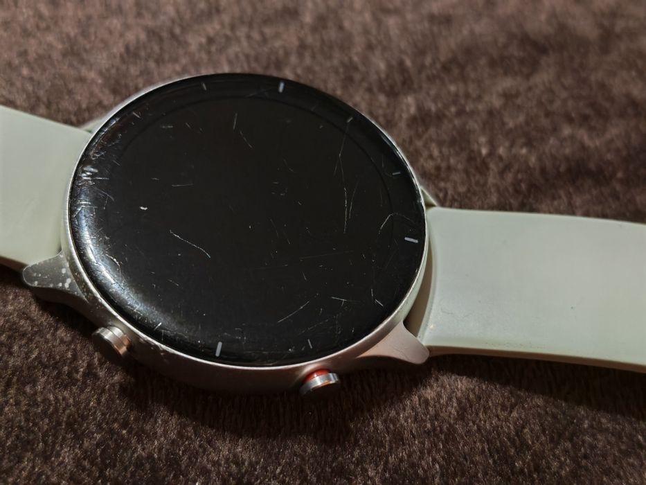 Часовник Amazfit GTR 2e