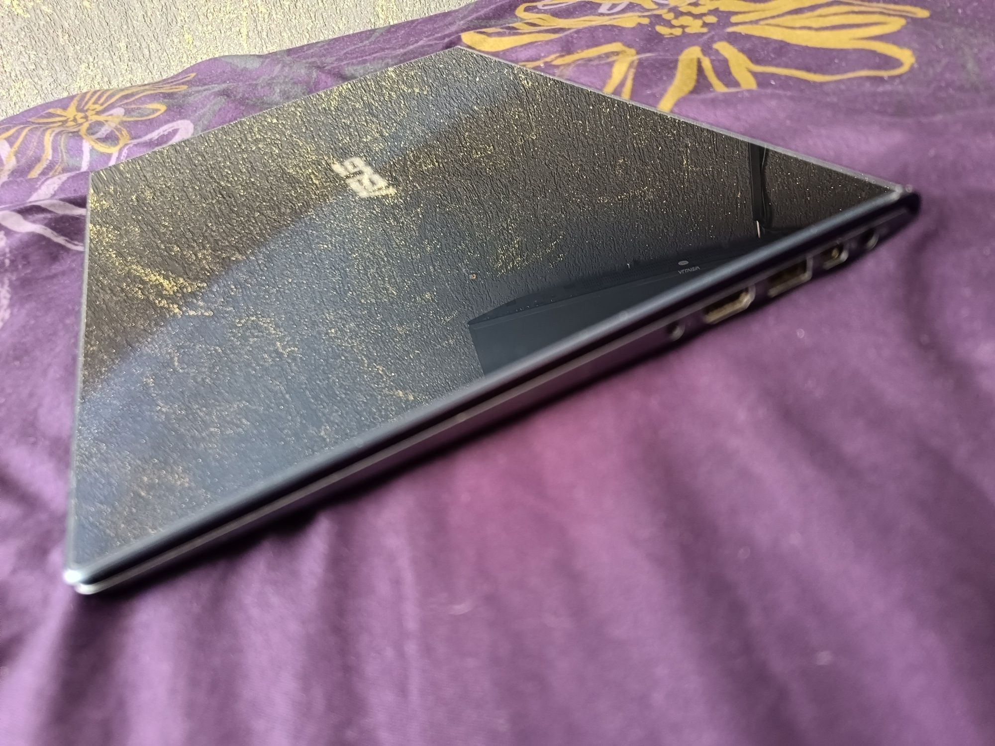 Asus Zeenbook UX302L I5, TouchScreen, 256Gb, 8Gb Ram
