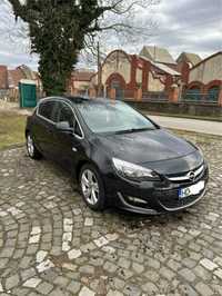 Vand urgent Opel Astra 1.3 diesel 2013