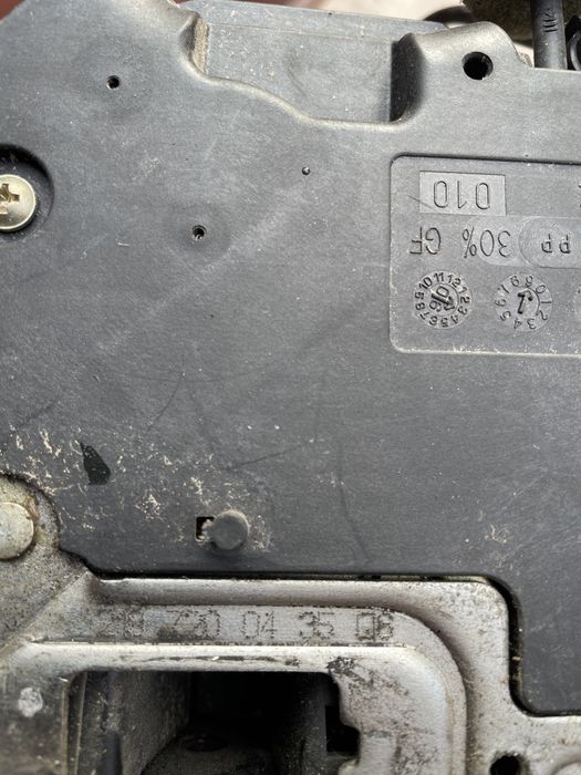 Broasca usa Mercedes cls w219 stanga / dreapta fata / spate