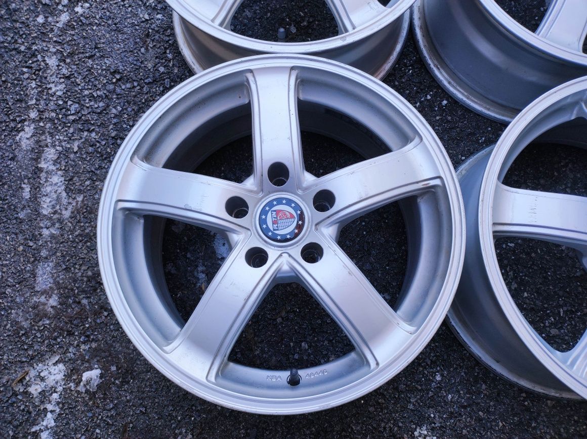 Опел/Opel Insignia - 17 цола 5x120; 4 бр. лети джанти