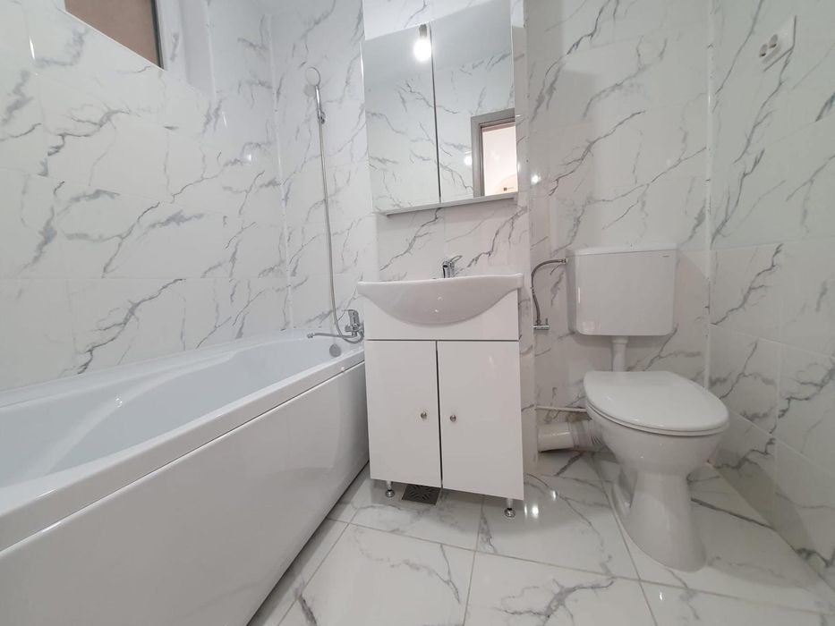 Apartament 2 camere,  strada. Libertății nr 5
