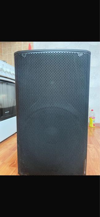 продам колонку dB Technologies Opera 15