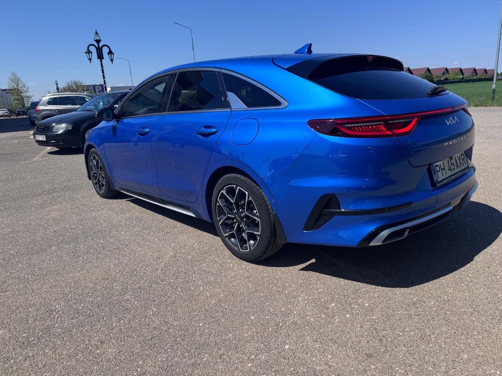 Kia Proceed GT-LINE 1.5 TGDI 160 CP , Primul propietar