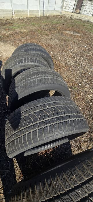 Anvelope iarna Pirelli Scorpion 295 40 21