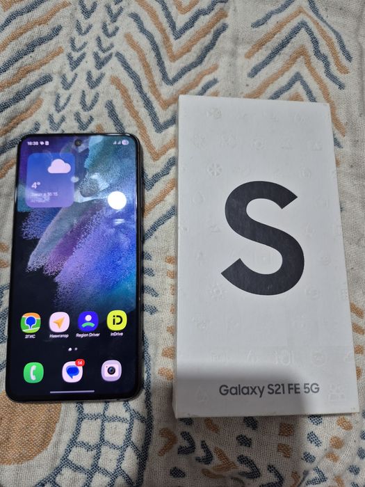 Продам телефон samsung галакси S 21 fe