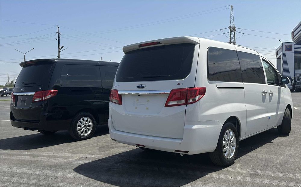 Продаётся новый JAC M4 (без пробег)