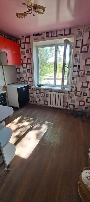 Продаём двухкомнатную квартиру на 3А микрорайоне