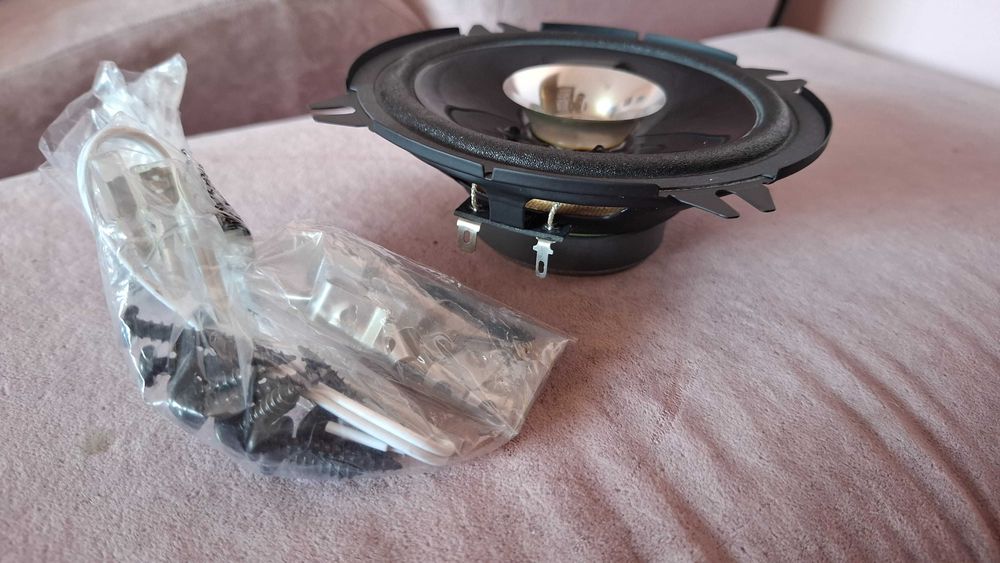 1 бр. Авто тонколона JVC 250w