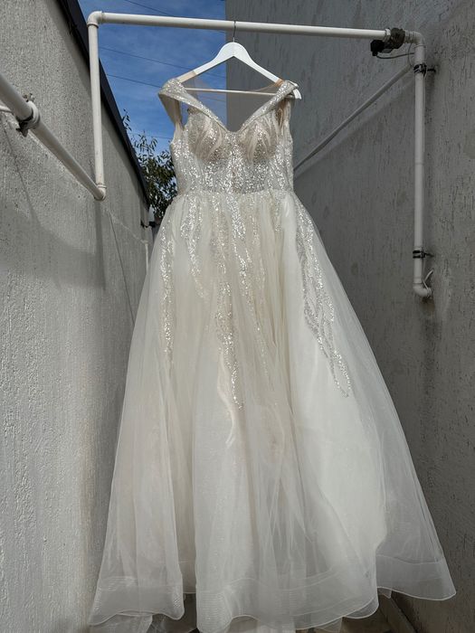 Rochie mireasa marimea s