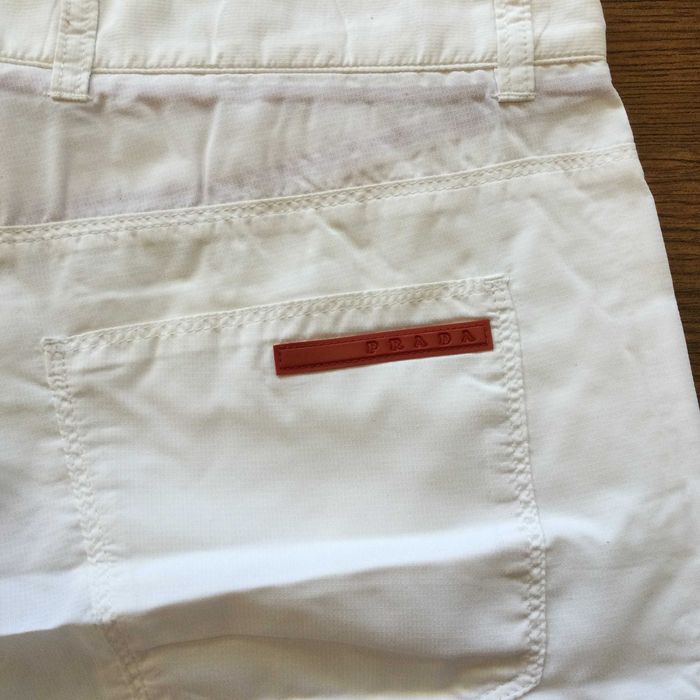 НОВ оригинални мъжки бял летен тънък панталон PRADA размер 52 / L
