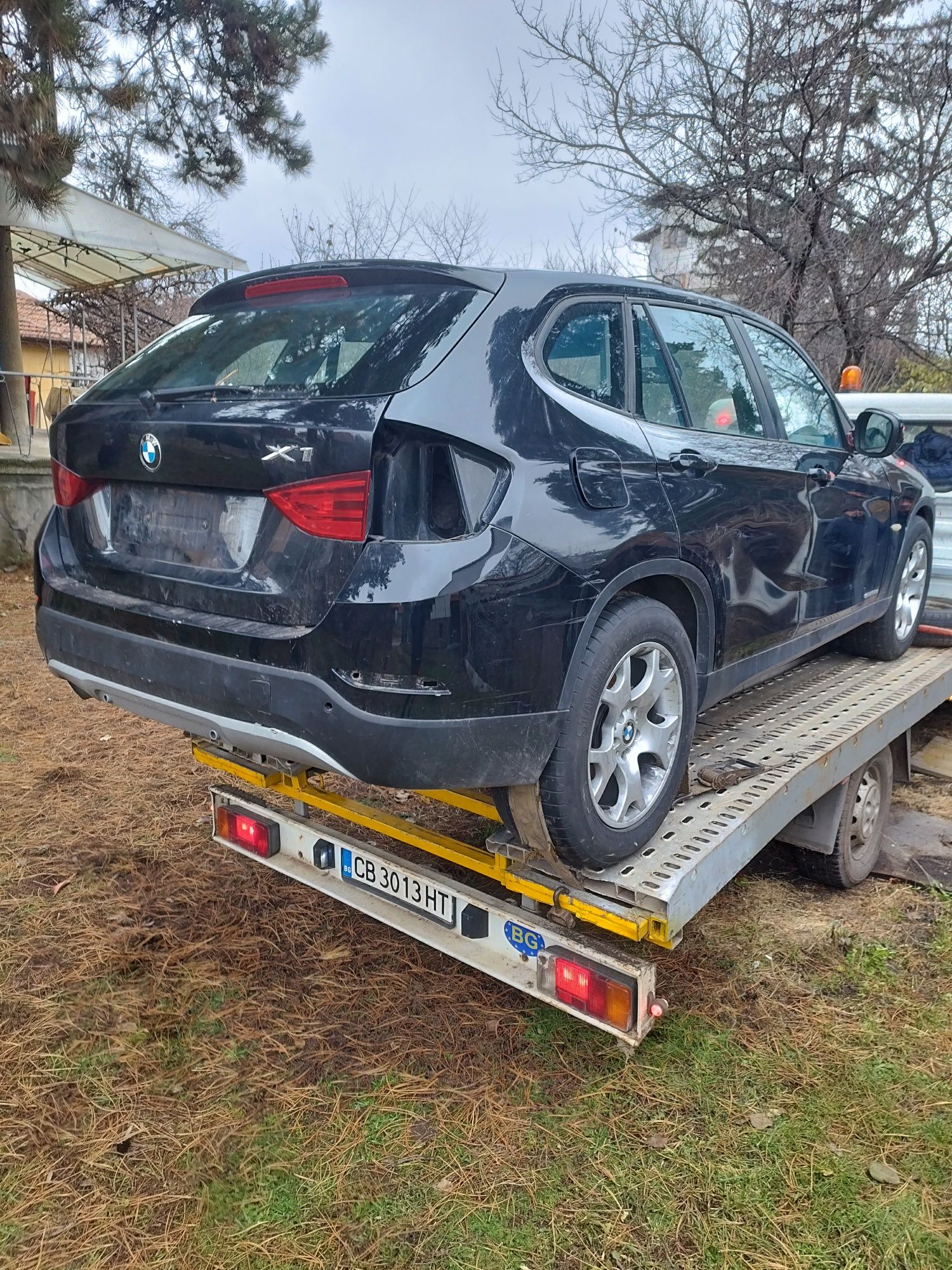 BMW X1 2.0d. S.DRIVE на части