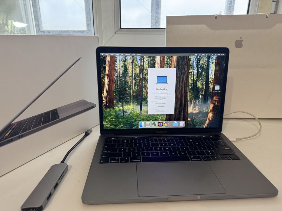 MacBook Pro 13-inch 2018 Space gray 2.3GHz 8 gb 256 gb Touch Bar