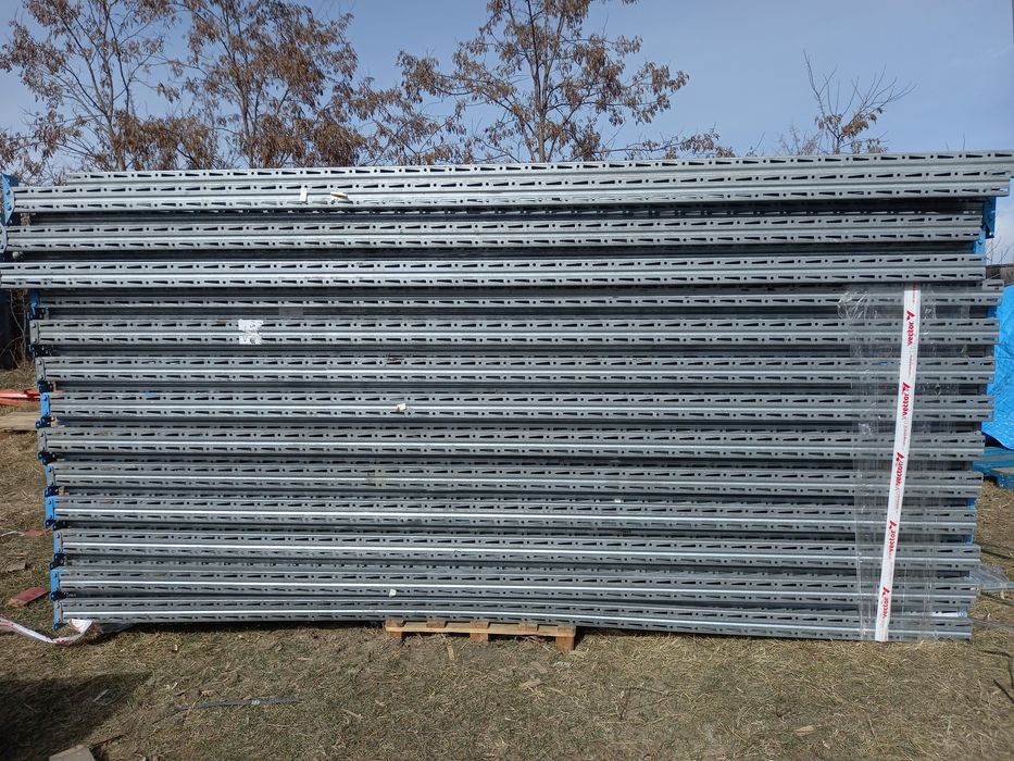 Rafturi metalice pentru paleti