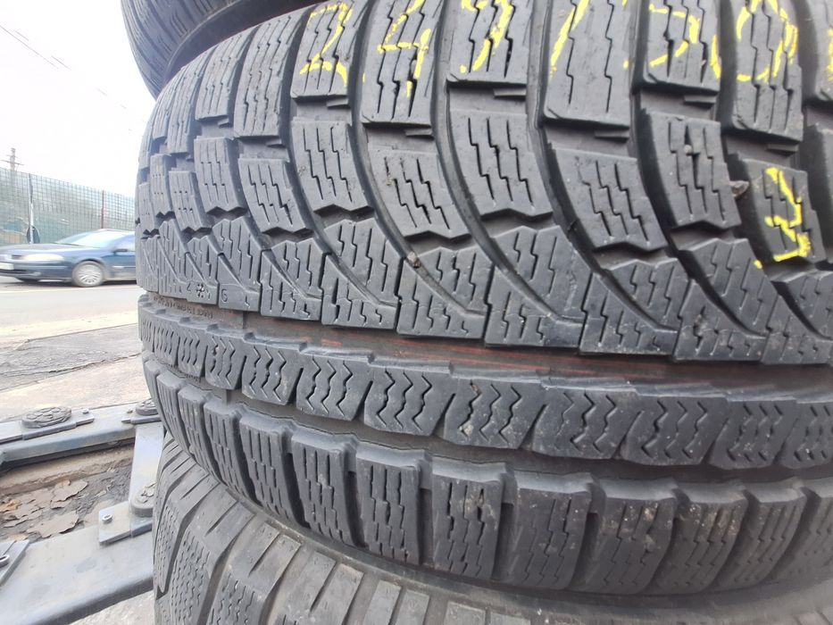 2 anvelope iarna 245/50r18 Nokian rft runflat Montaj Gratuit