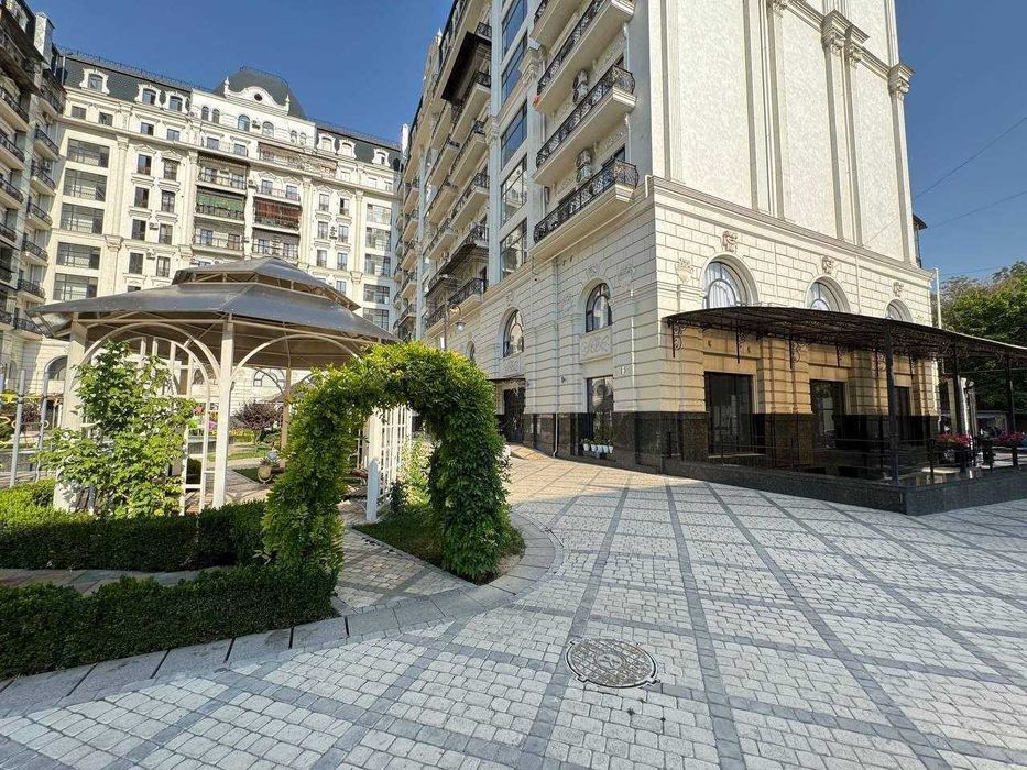 Продается ЖК "Kazakhstan", Ц6 Новостройка 3 ком. 5 этаж, 92 м² Коробка