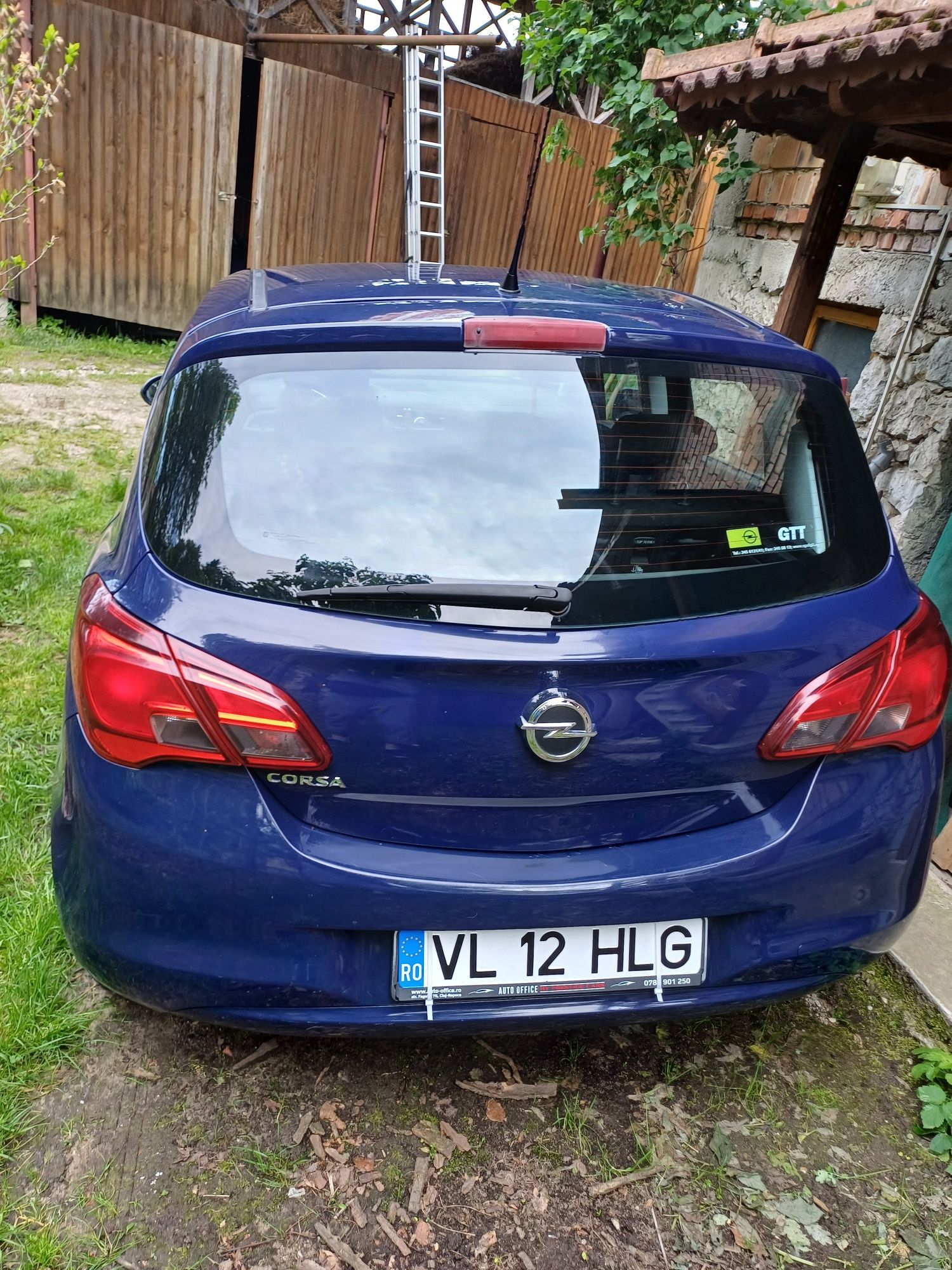 OPEL CORSA E - 2015 , 153 000 KM