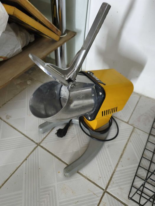 Ледодробилка ETON ET-200B