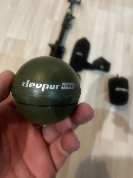 Sonar Deeper Chirp+  + deeper extender +trepied
