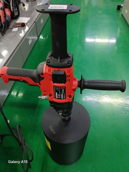 Almazniy burg'ulash mashinasi