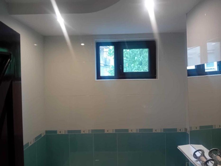 Ap 2 Cam Precista Laguna bloc nou lux 55mp etaj 1 decomandat centrala