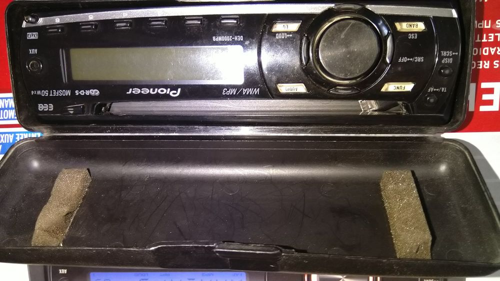 Авто CD плейър. Pioneer