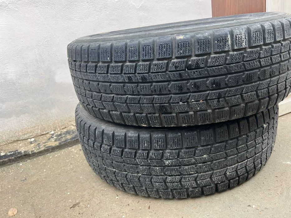 Продам шины R17 зимние