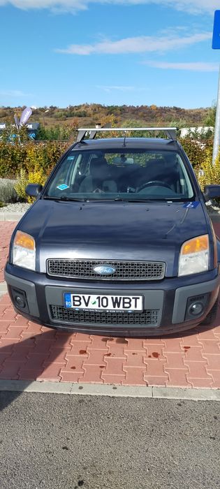 Vând Ford Fusion 1,4 benzina + GPL