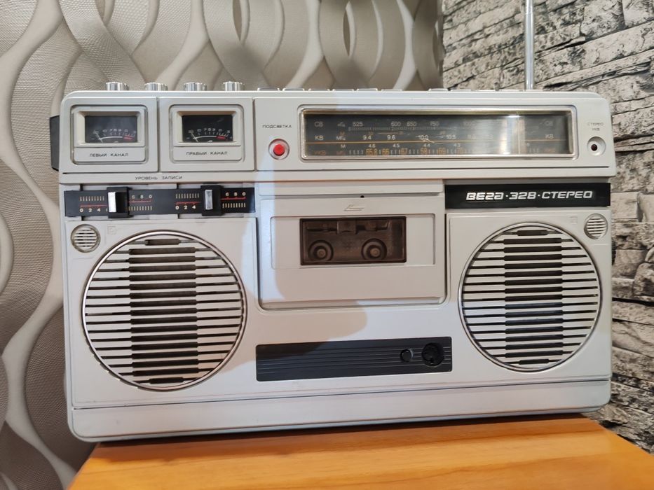 Магнитофон Вега 328 стерео