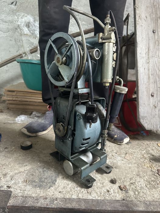 Vand aparat de aer comprimat