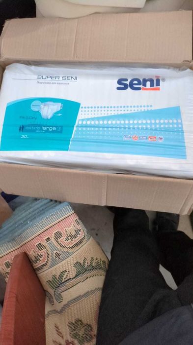 Подгузнаки для взрослых Seni (охват талии 120-170 см)