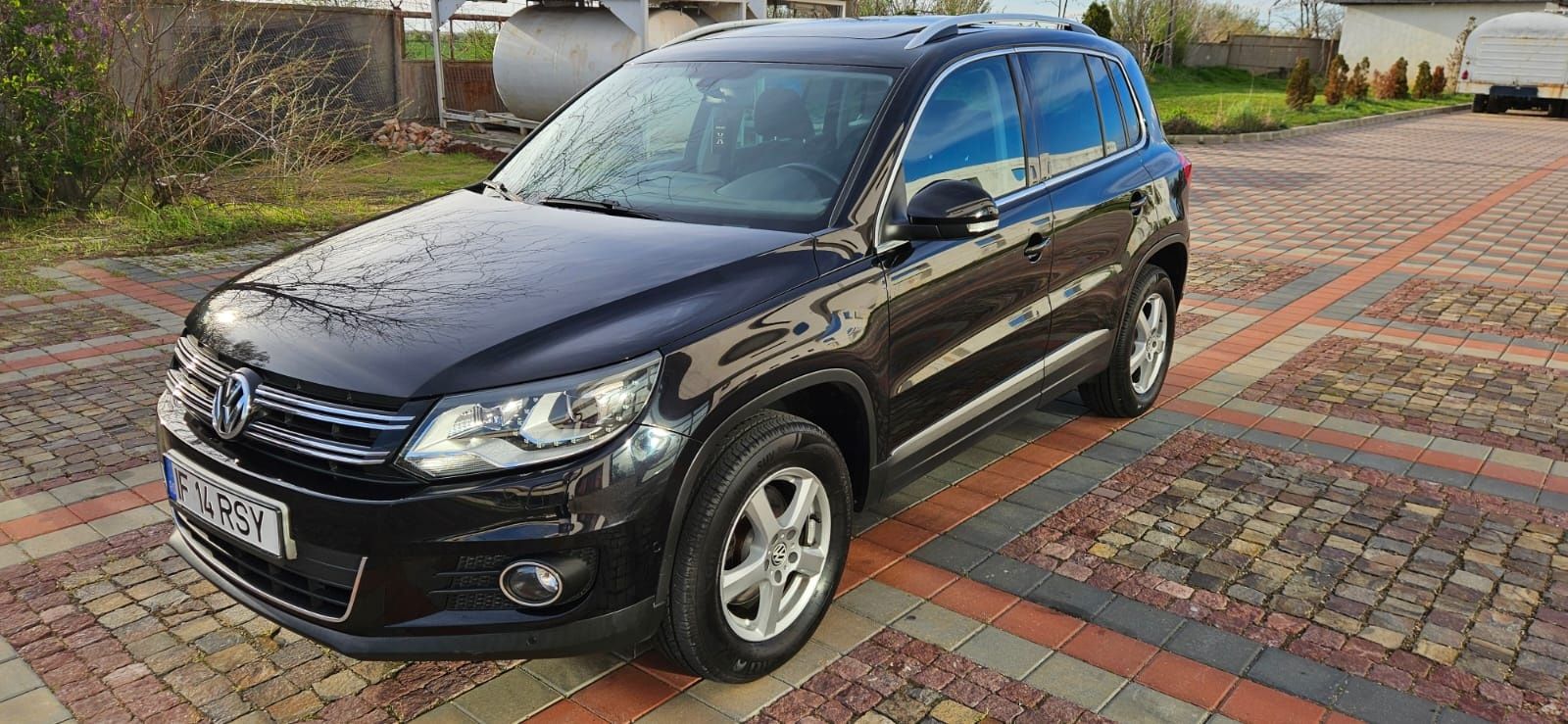 VW Tiguan 2.0 tdi manual