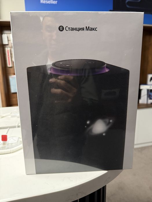 Умная колонка яндекс Макс