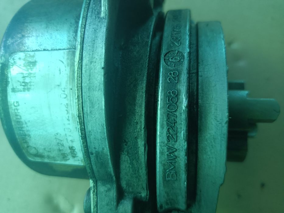 Pompa vacum BMW motor 2.0tdi N47 sau M47