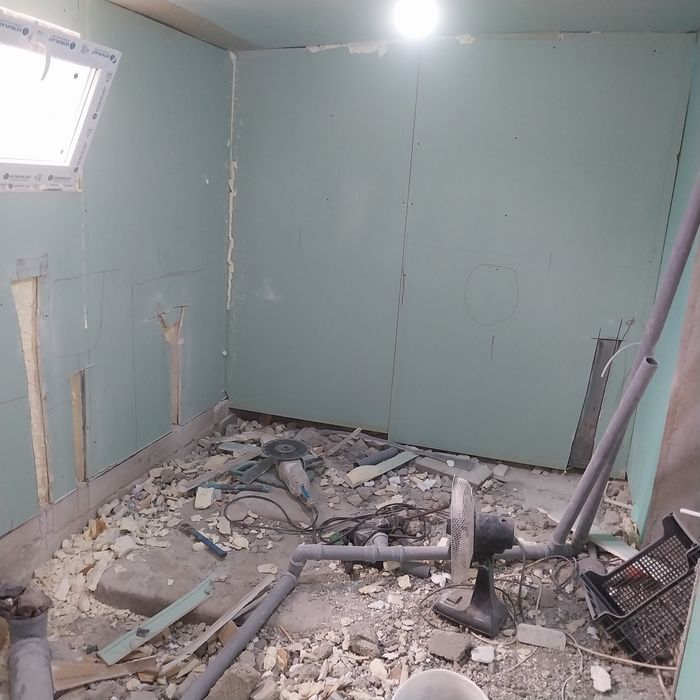 Renovări case și apartamente