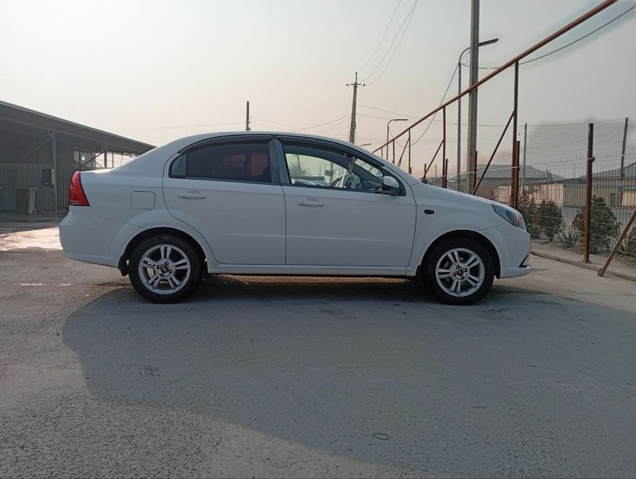 Nexia 3 bejeviy salon