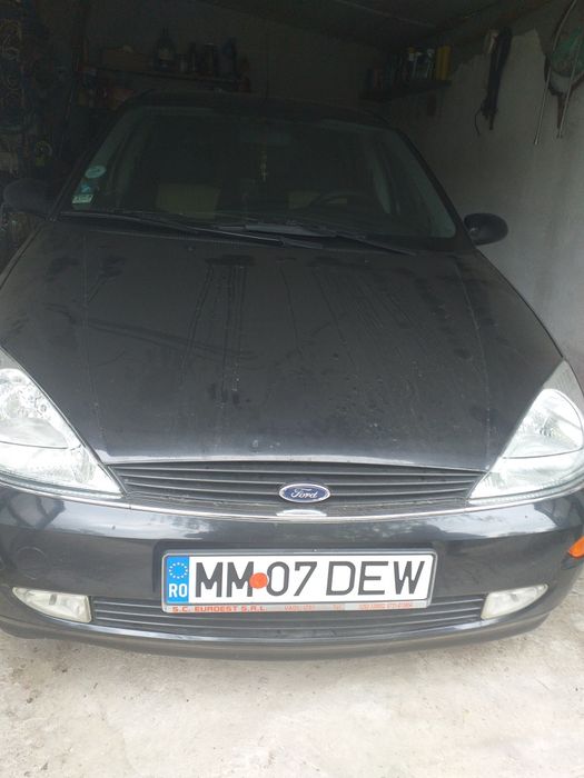 Vand ford focus pt dezmembrari  an 2001