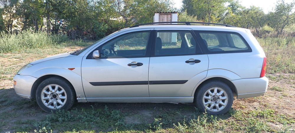 Ford focus 1 1.8 benzină