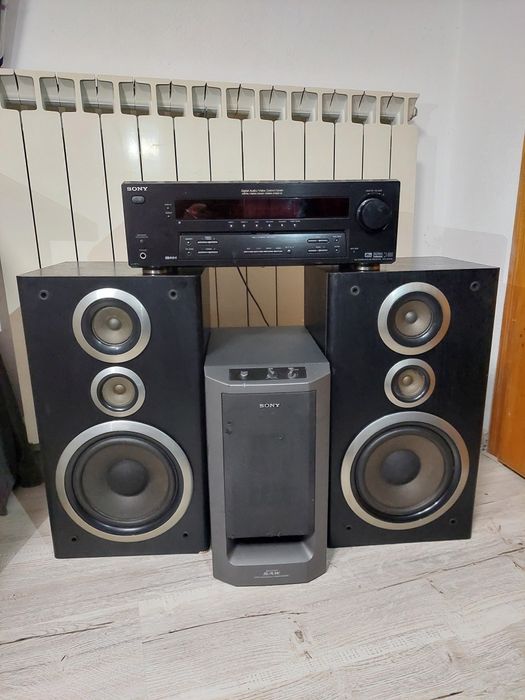 Amplificator și sub Sony + boxe UHER.