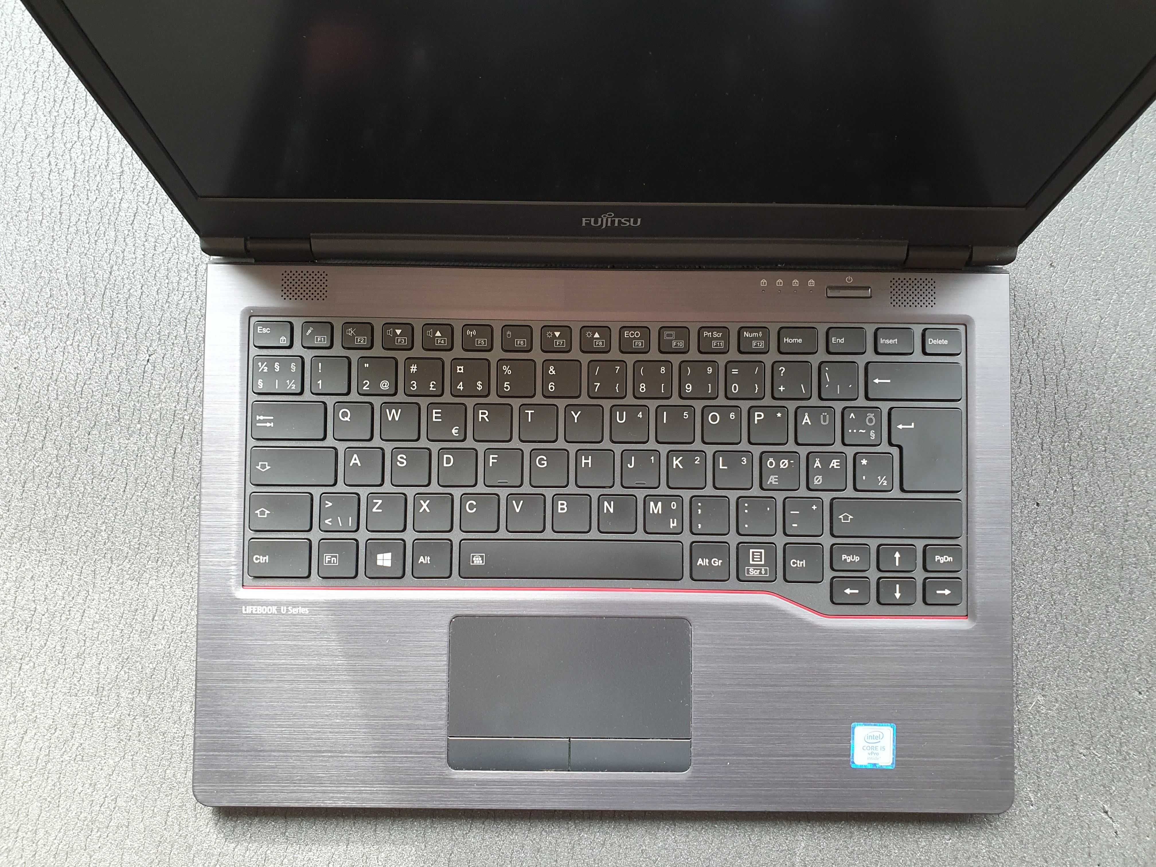 Fujitsu LifeBook U747