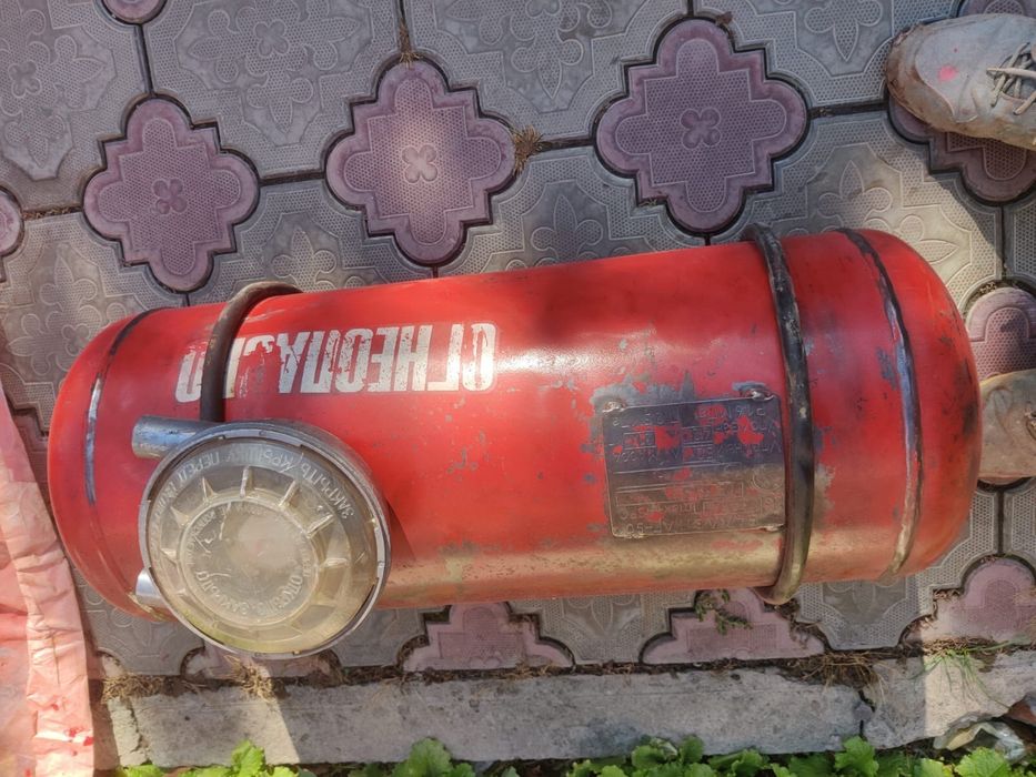 Газовый баллон для автомобиля