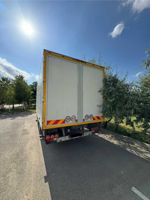 Mercedes ATEGO 818