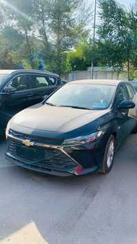 Srochno Chevrolet Monza 1.5 Litr Atmosferniy qora ranglari bor