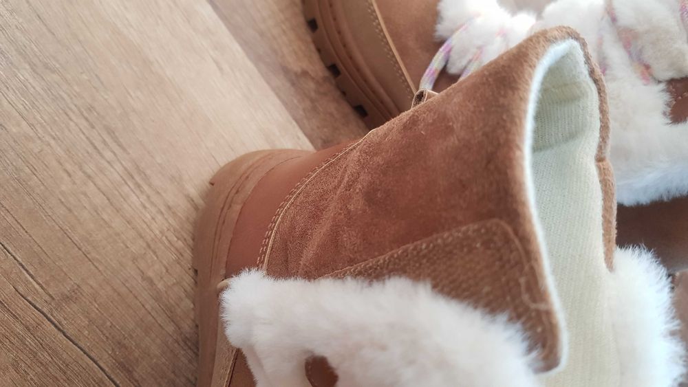 Cizmulite fetite marimea 32