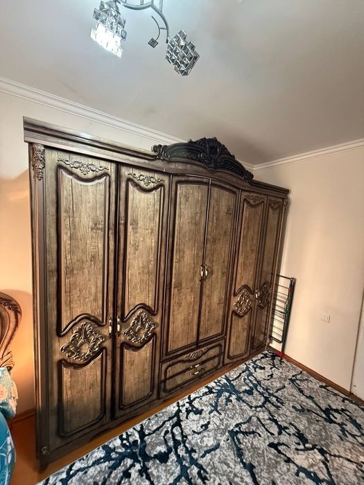 Спальный гарнитур