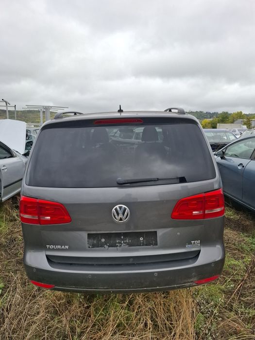 Dezmembrez VW Touran 2012 /usa fata/haion touran/bara spate touran