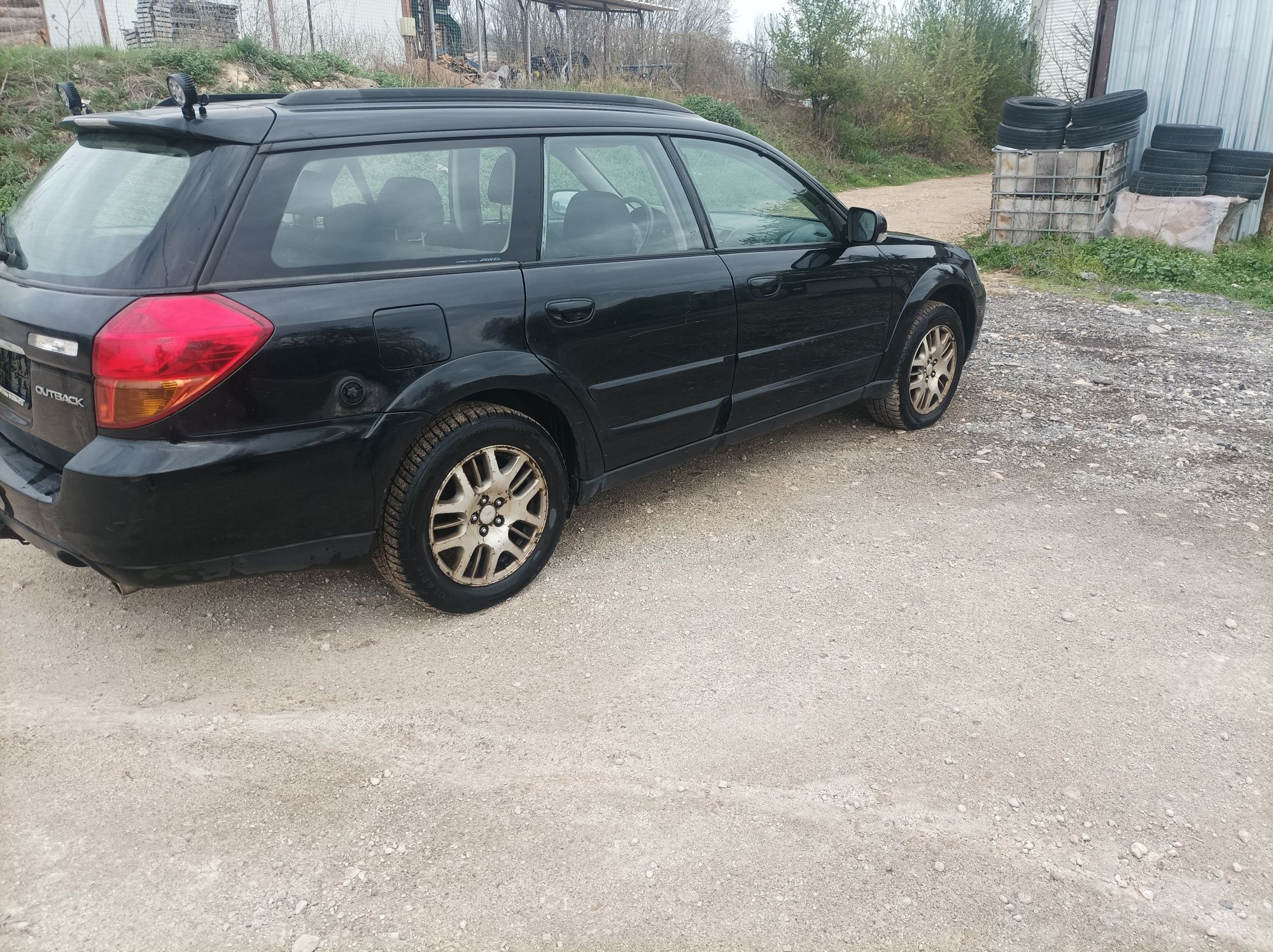 Subaru outbek 2.5 Газ