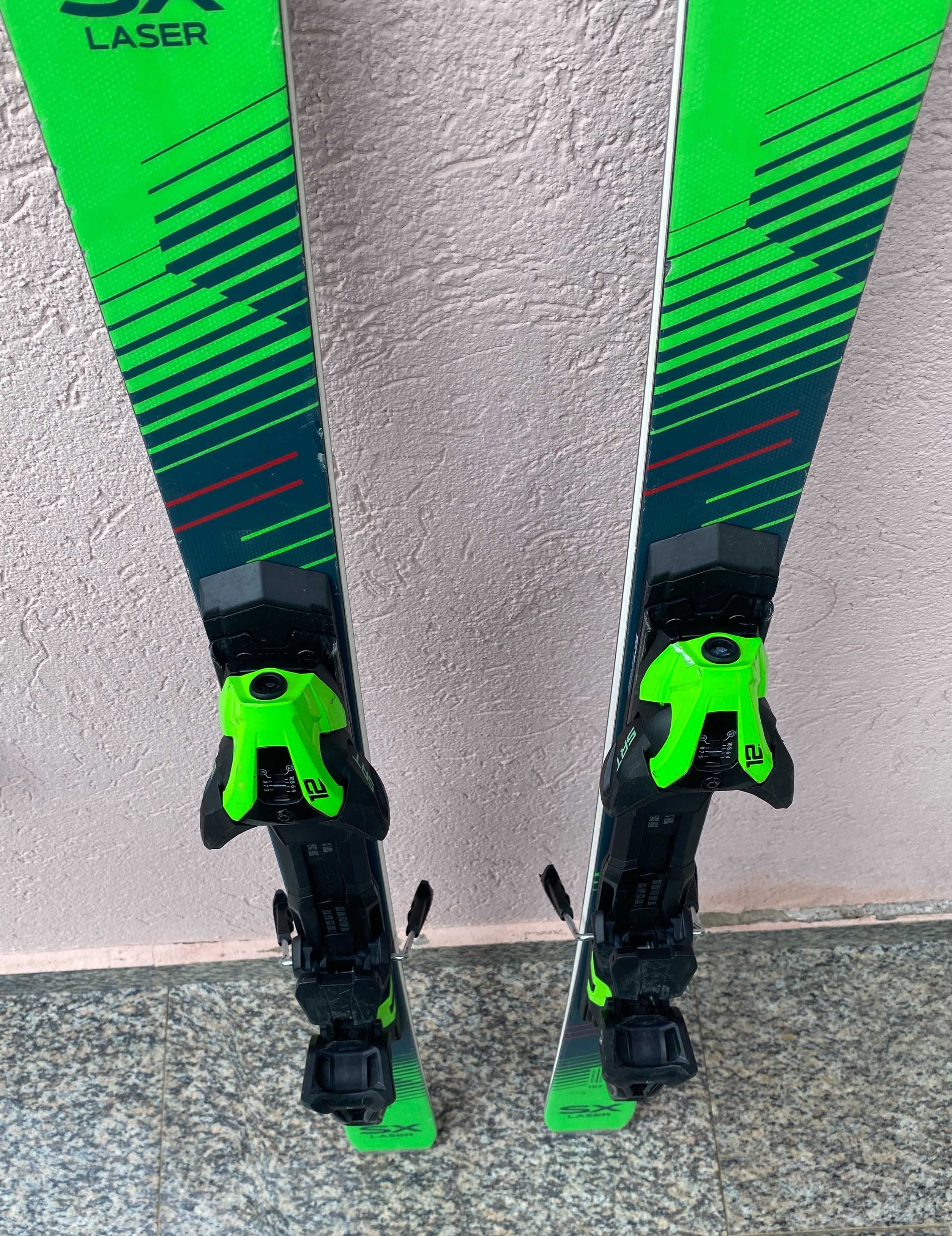 Ski/Schi/Schiuri STOCKLI LASER SX 157 cm + Legaturi SALOMON SRT 12